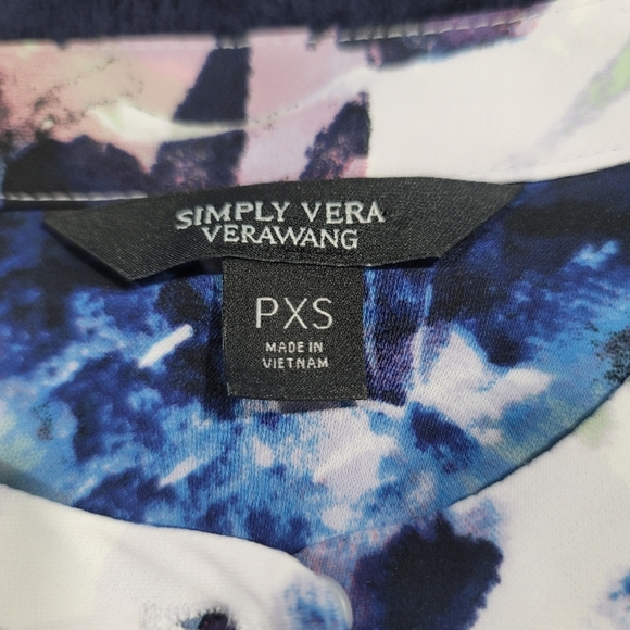 Simply Vera Vera Wang Blue and Purple Floral Flutter Sleeve Blouse - Picture 2 of 11